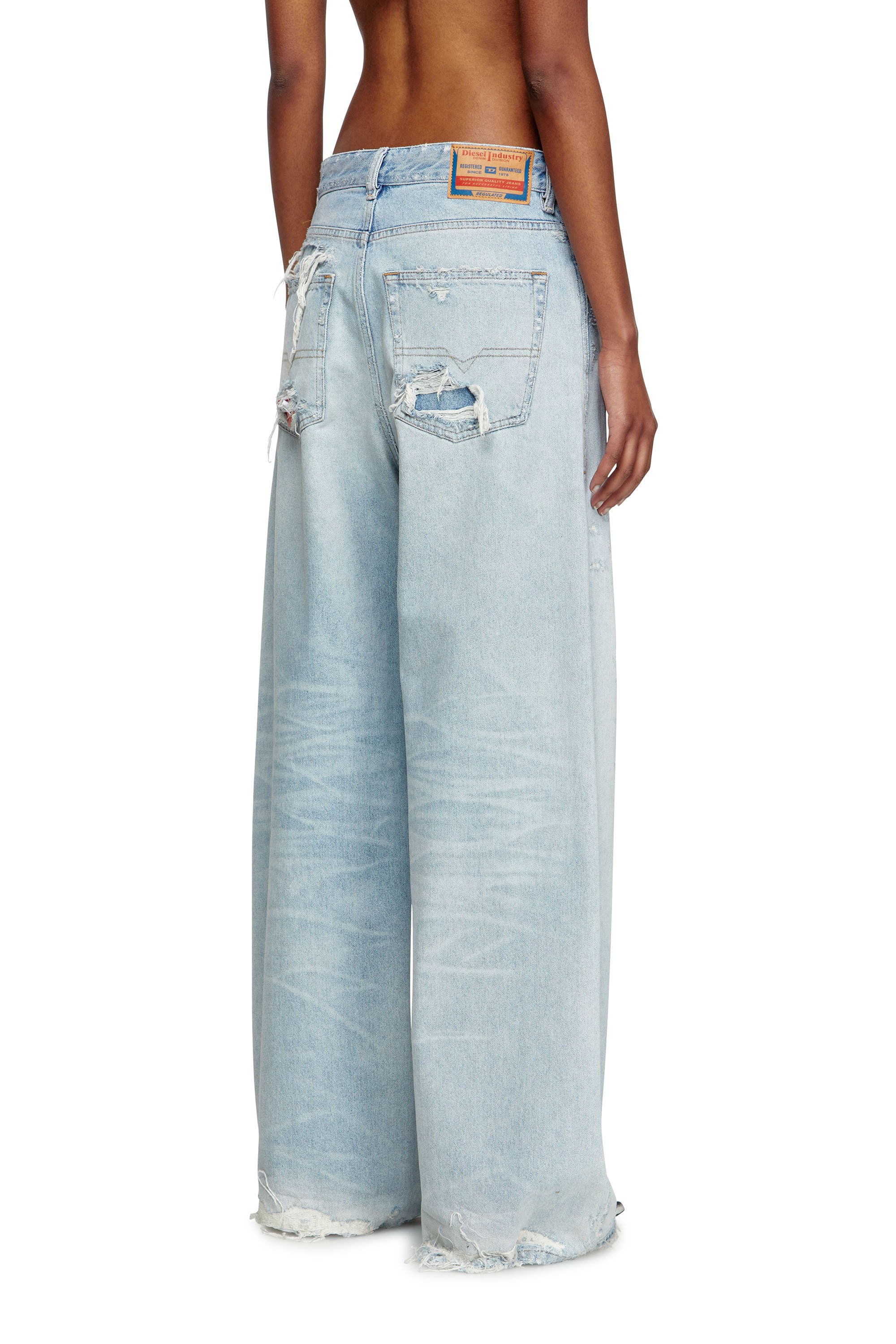 Diesel - Relaxed Jeans 1996 D-Sire 09M53 Donna, Blu Chiaro - Image 4