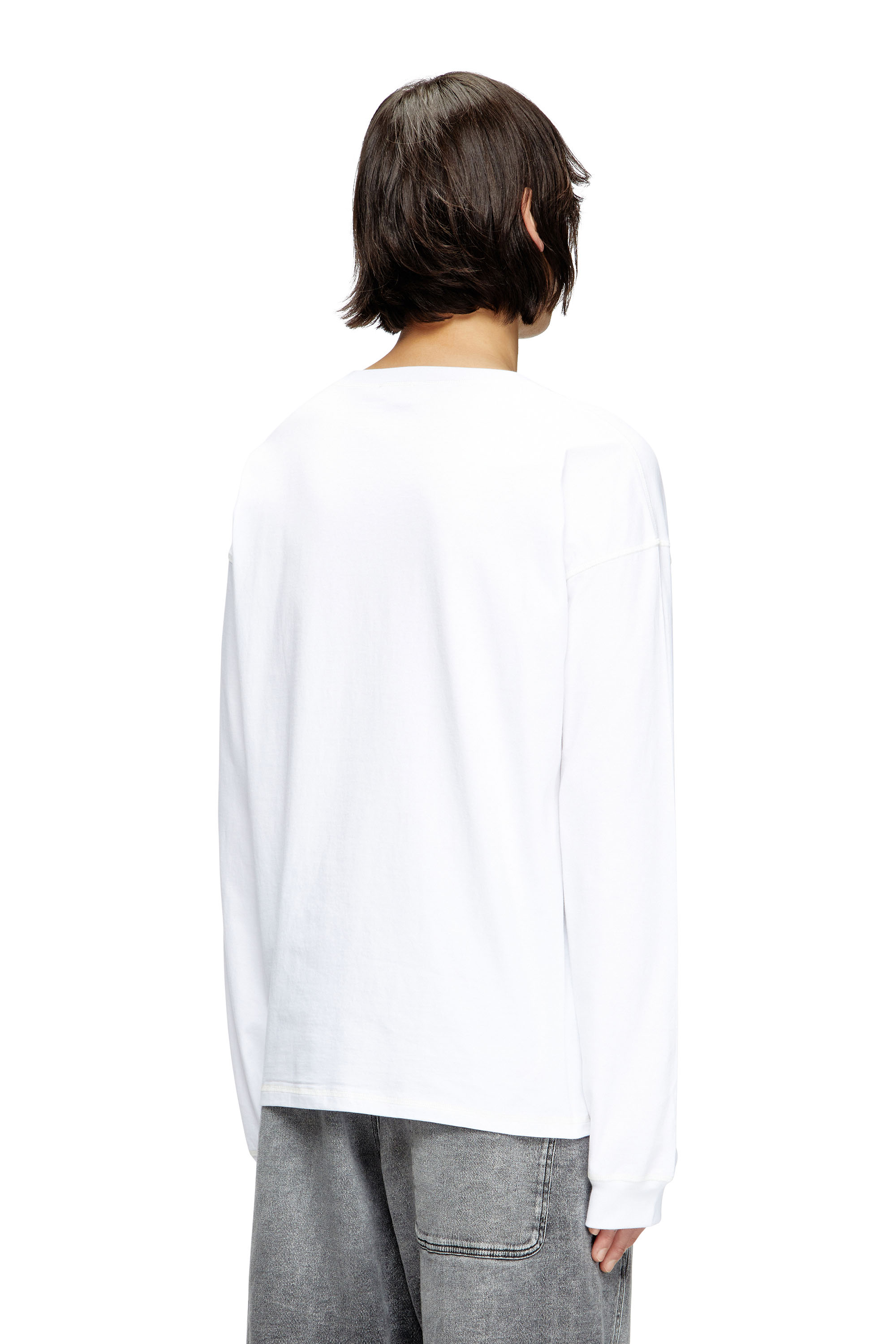 Diesel - T-BOXT-LS-HOSHI, Unisex Langarm-T-Shirt mit Anhänger-Halskette-Print in Weiß - 4
